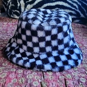 90s VINTAGE CHECKERED BUCKET HAT